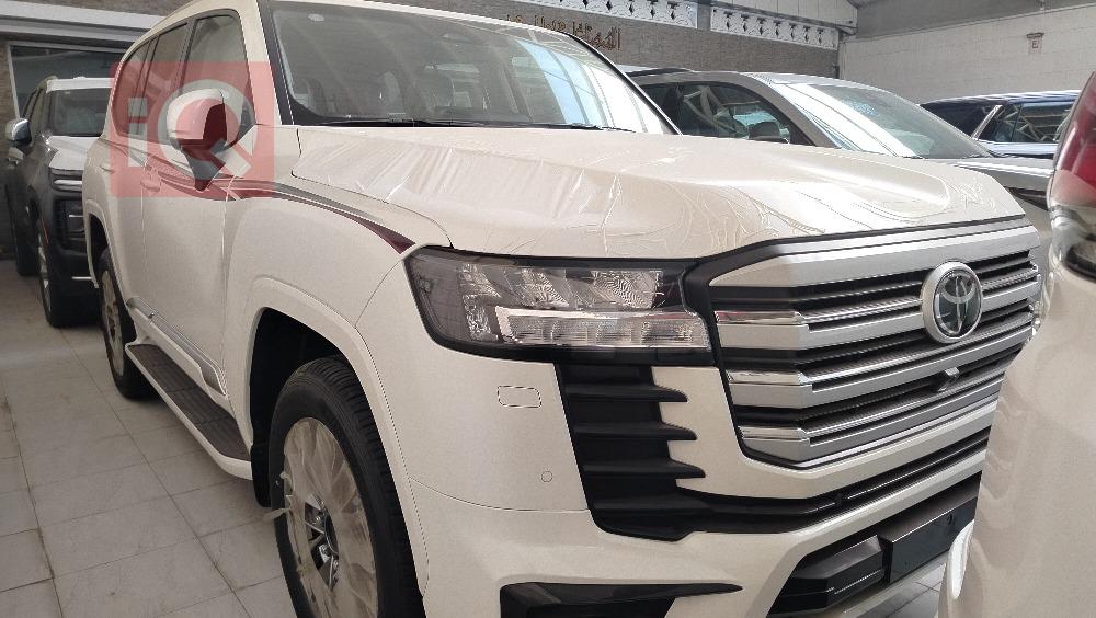 تويوتا لاندكروزر